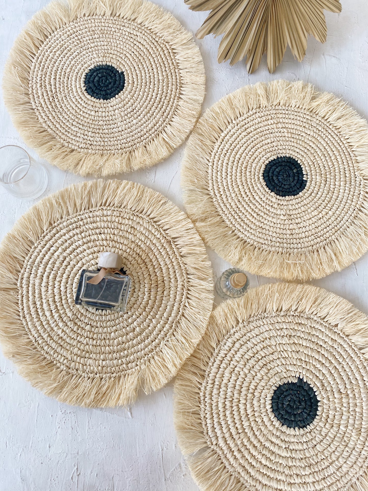Bleach Mix Raffia Fringe Placemats