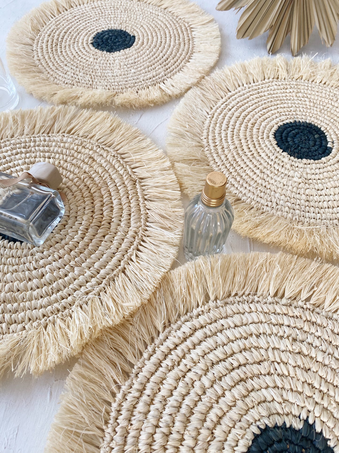 Bleach Mix Raffia Fringe Placemats