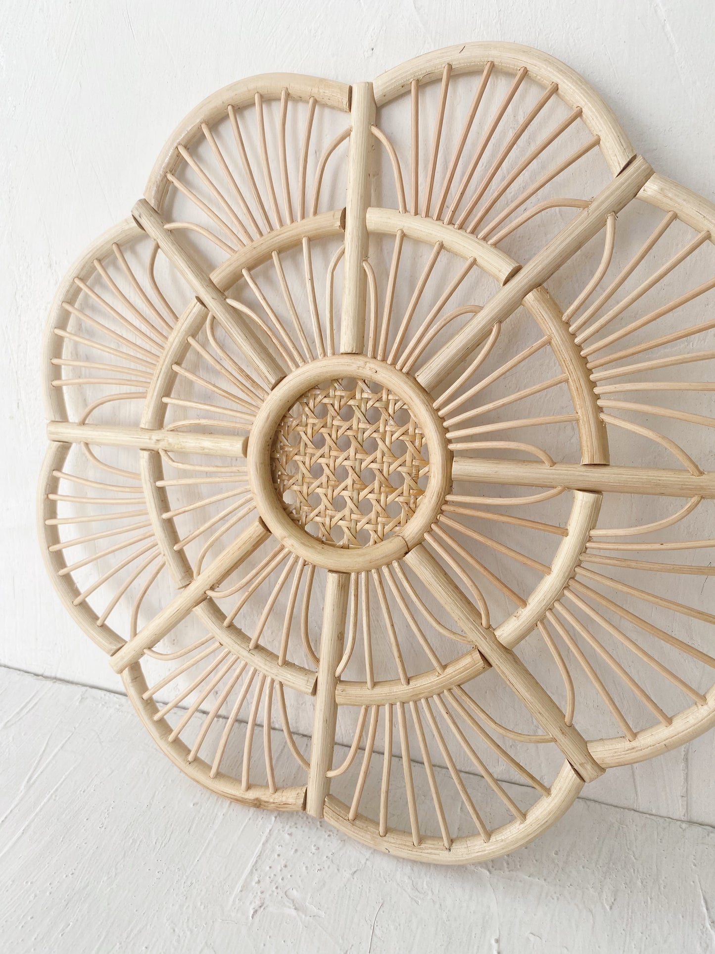 Kembang Flower Round Rattan Decor Wall Art