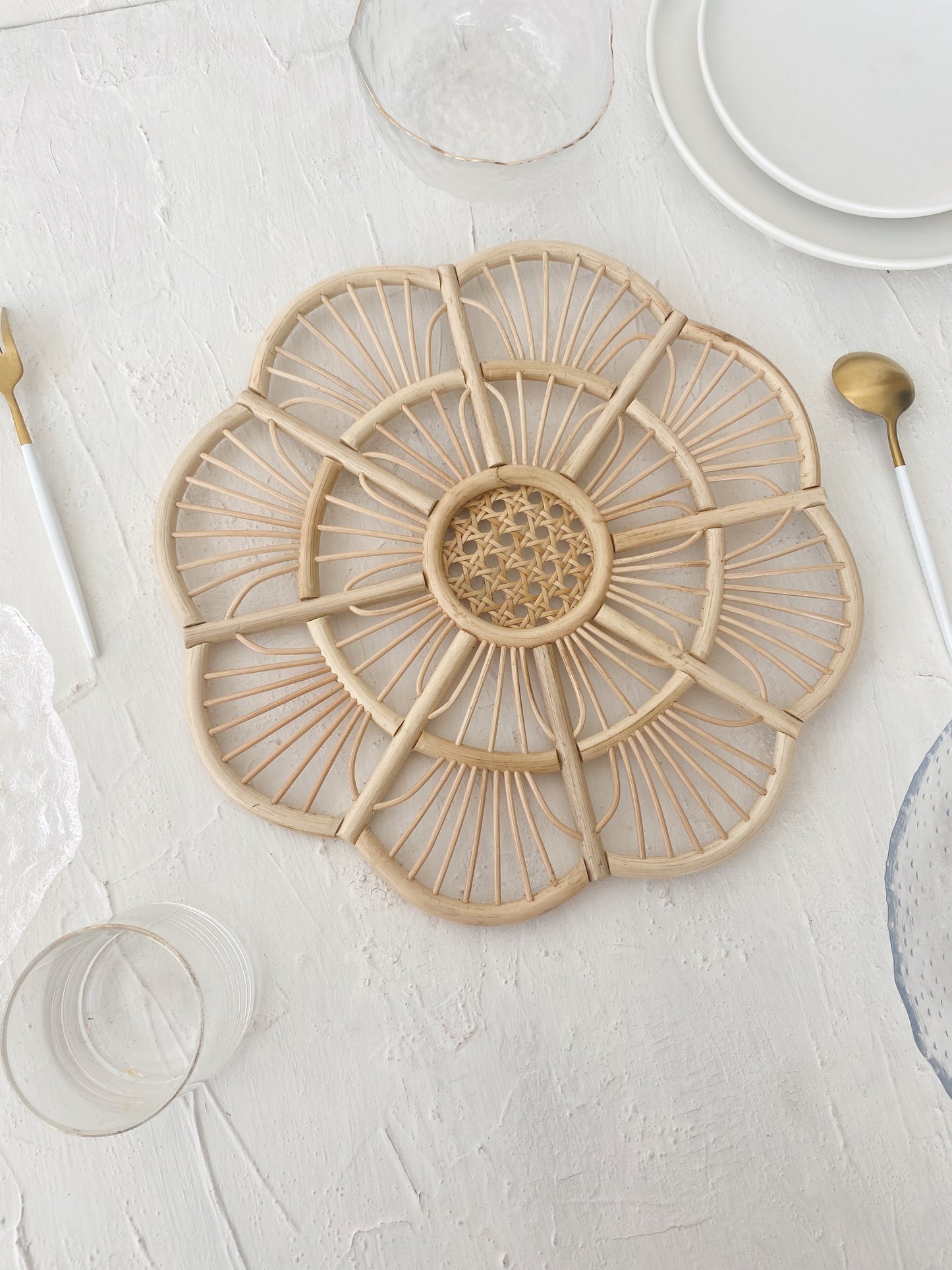 Kembang Flower Round Rattan Decor Wall Art