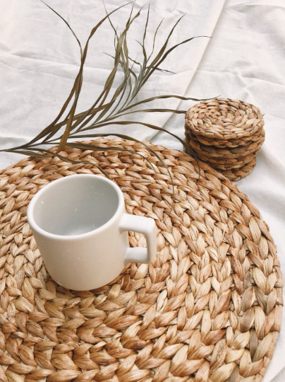 Round Hyacinth Boho Placemats