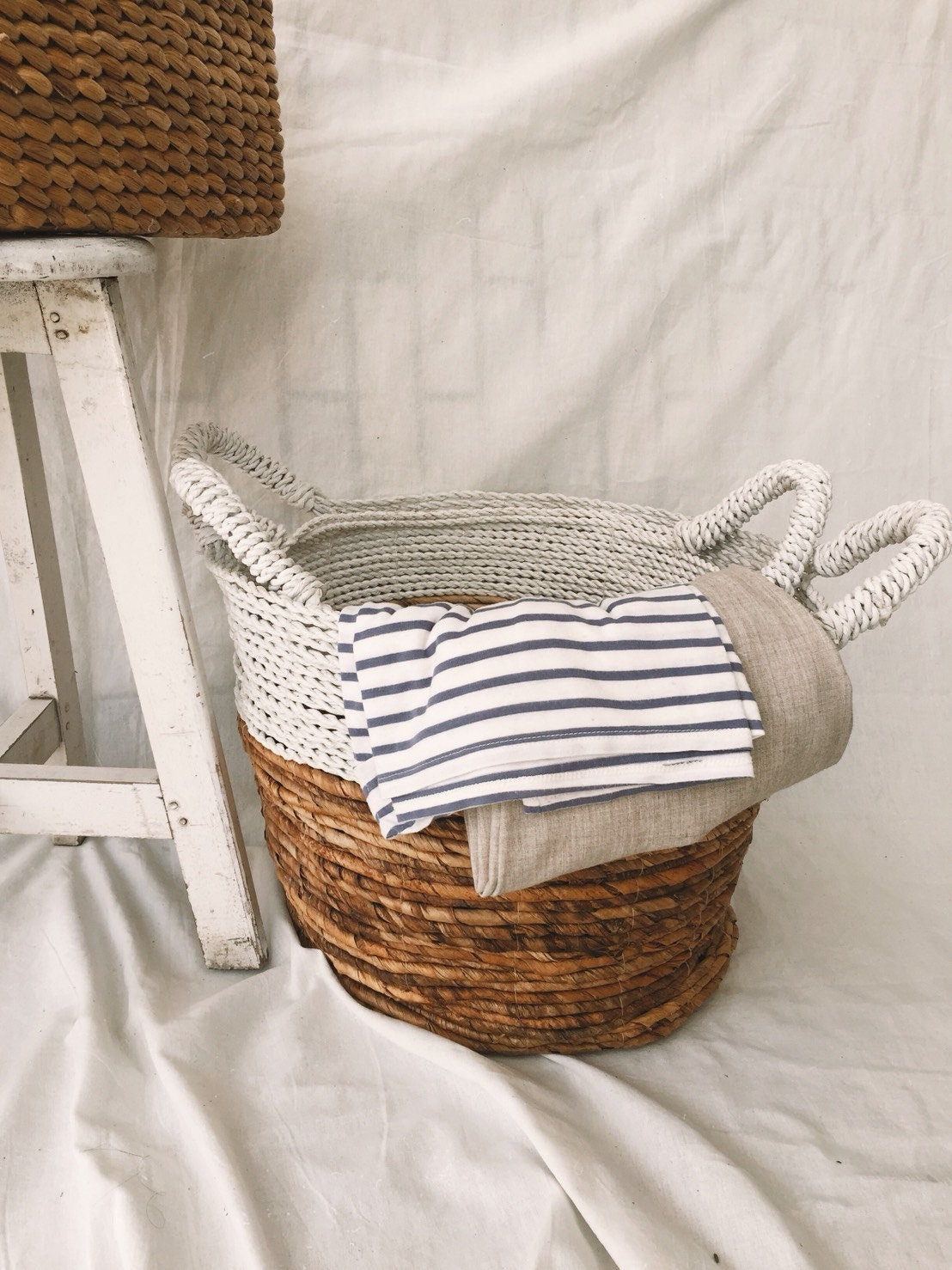 Set of 2 Two Tone Laundry Basket