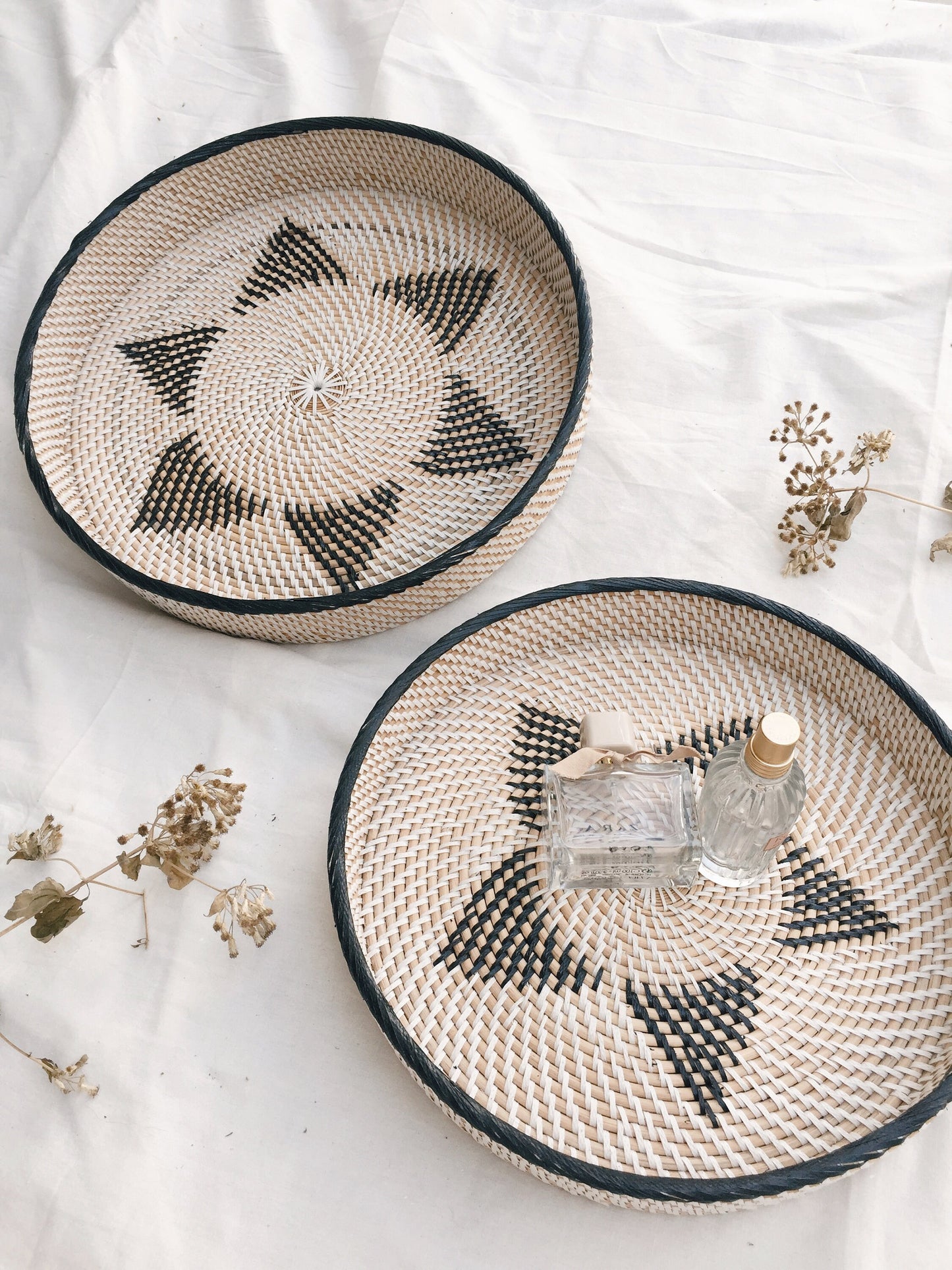 Set of 2 Bali Rattan Tray