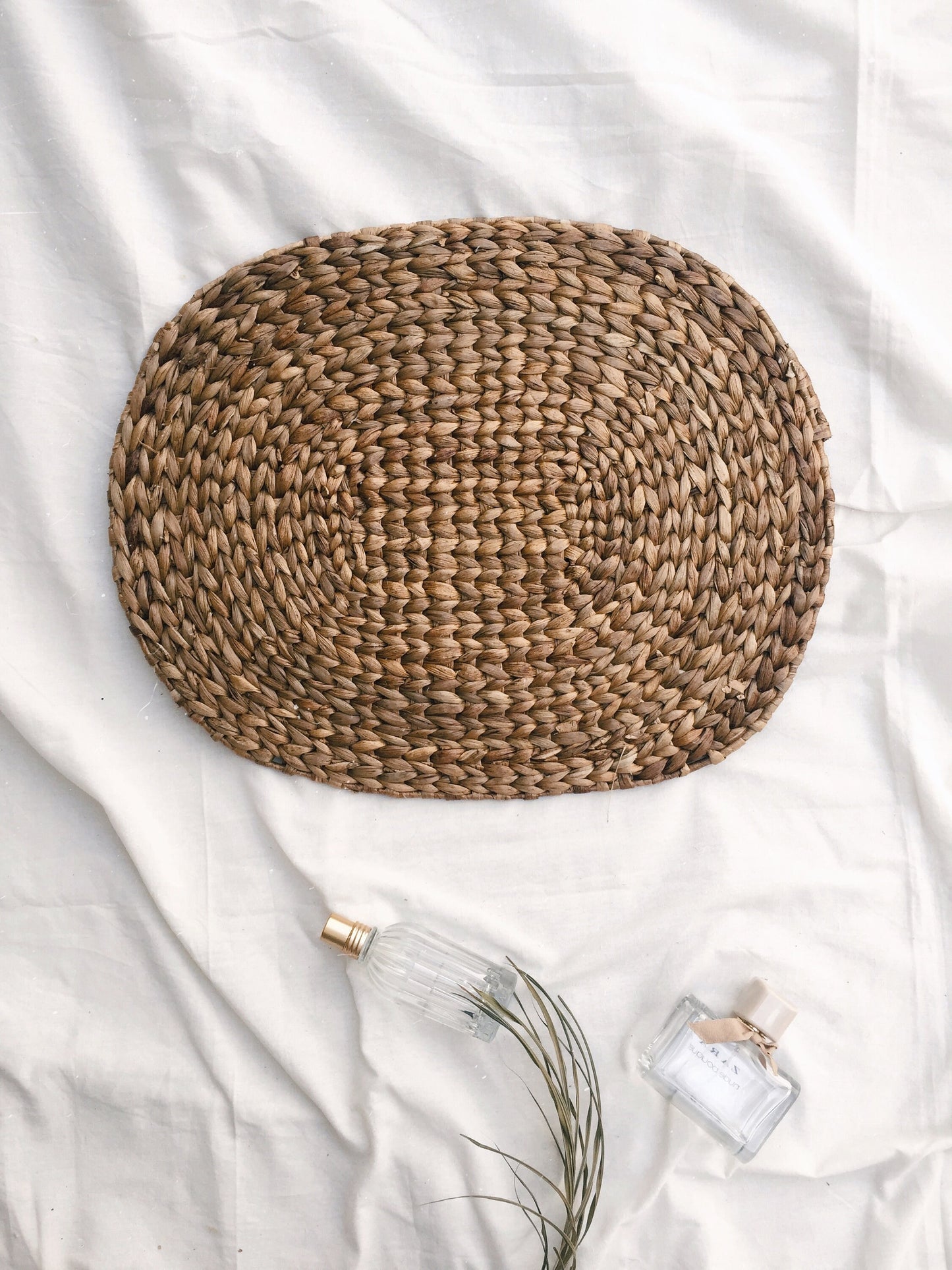 Oval Water Hyacinth Placemats