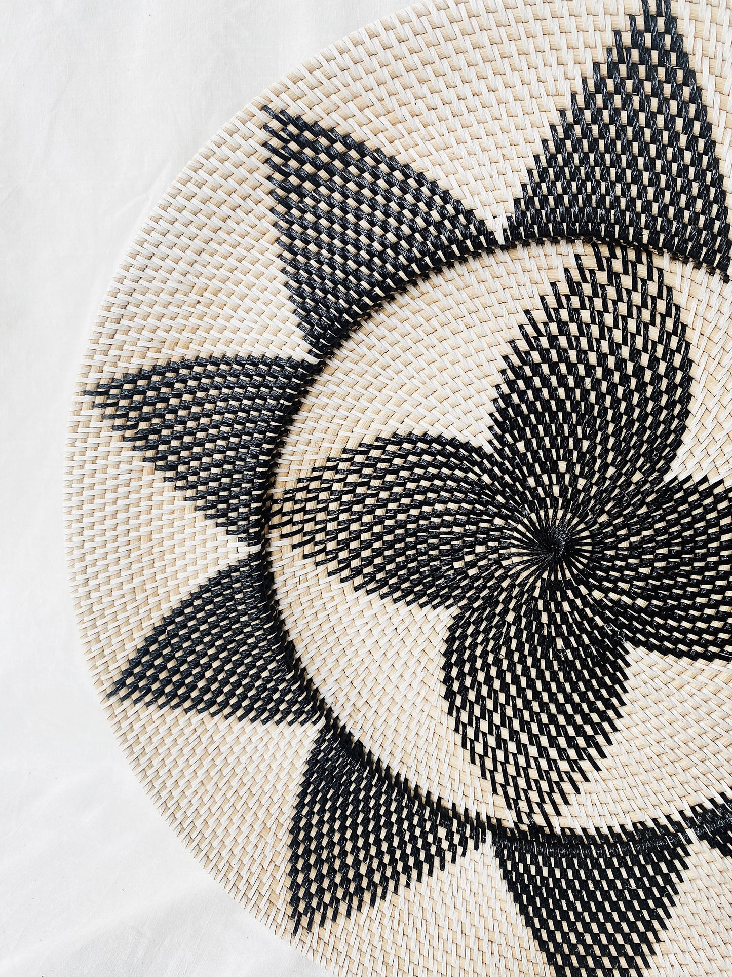 Star Rattan Wall Decorative Plate