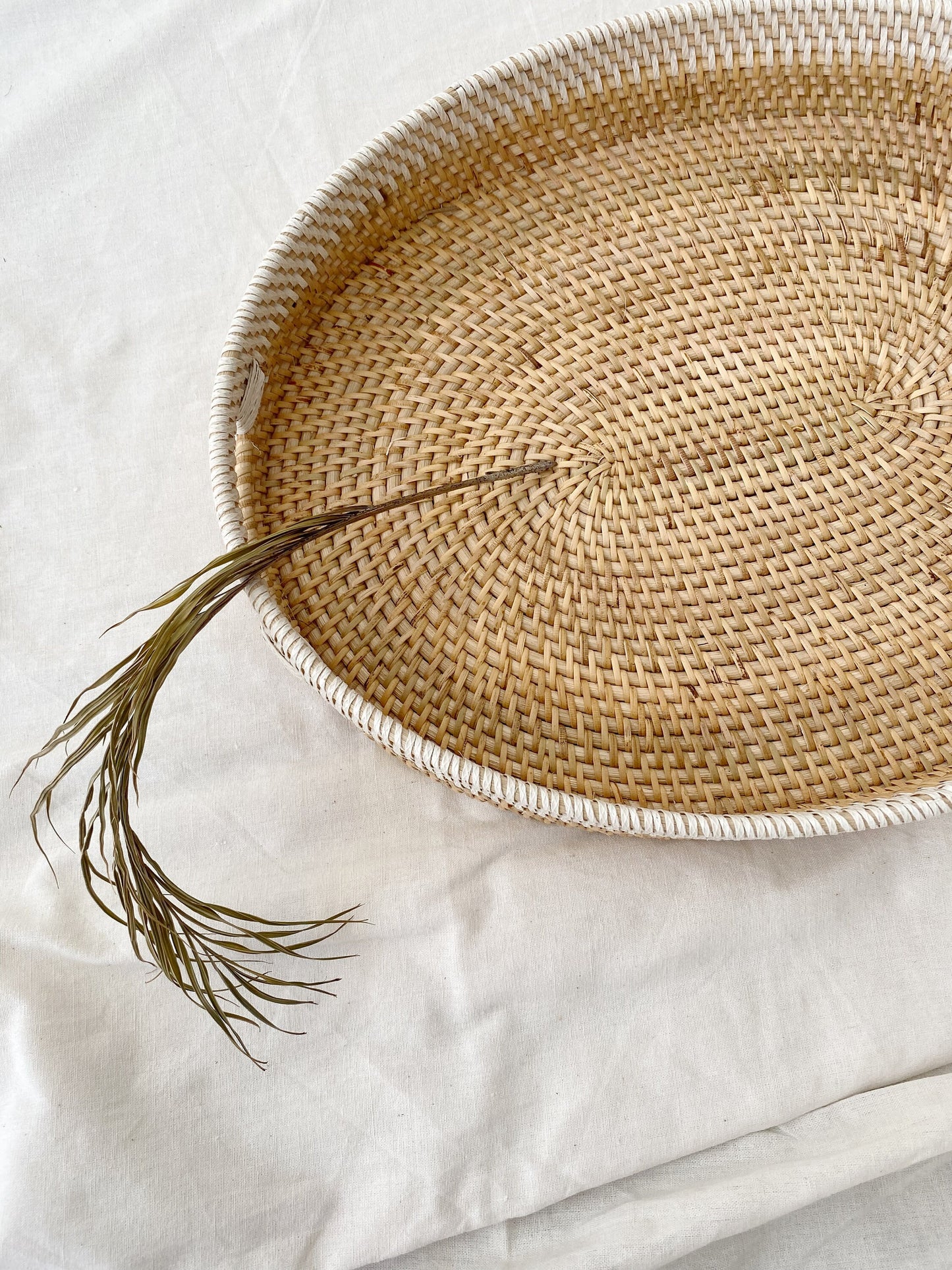 Lombok Oval Rattan Tray