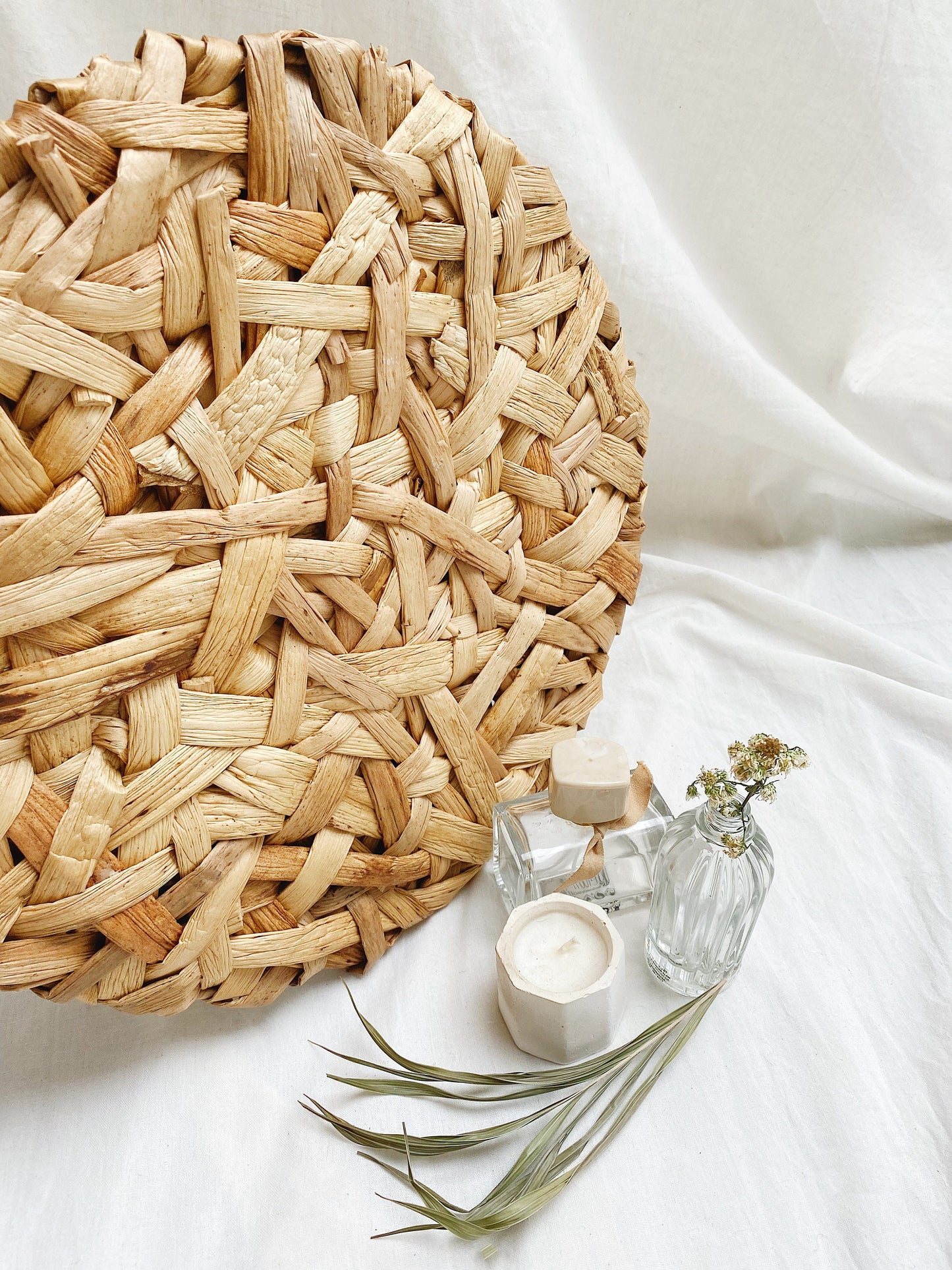 Messy Water Hyacinth Placemats