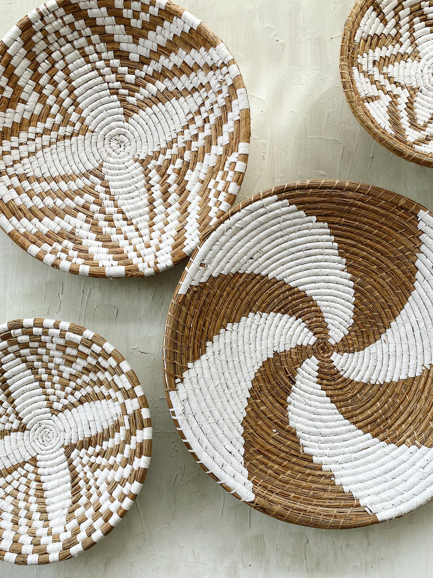 Set of 4 Big Boho Wall Basket & Wall Decor