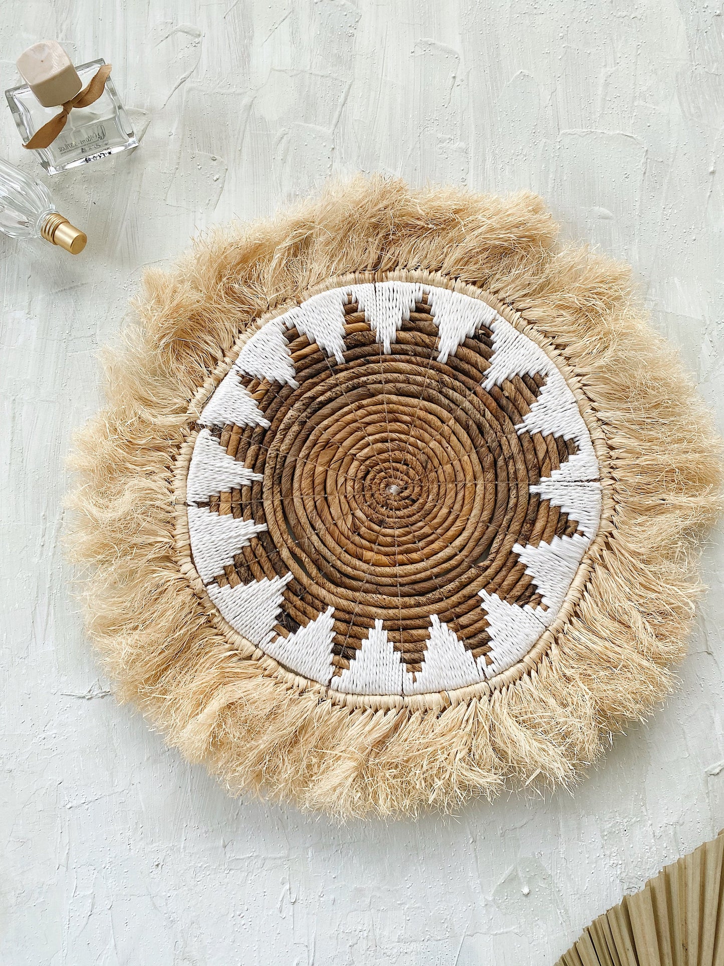 Ulam Fringe Wall Basket