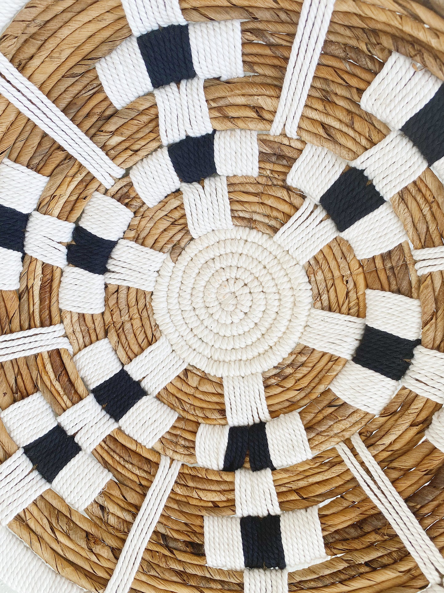 Muna Chess Macrame Wall Basket