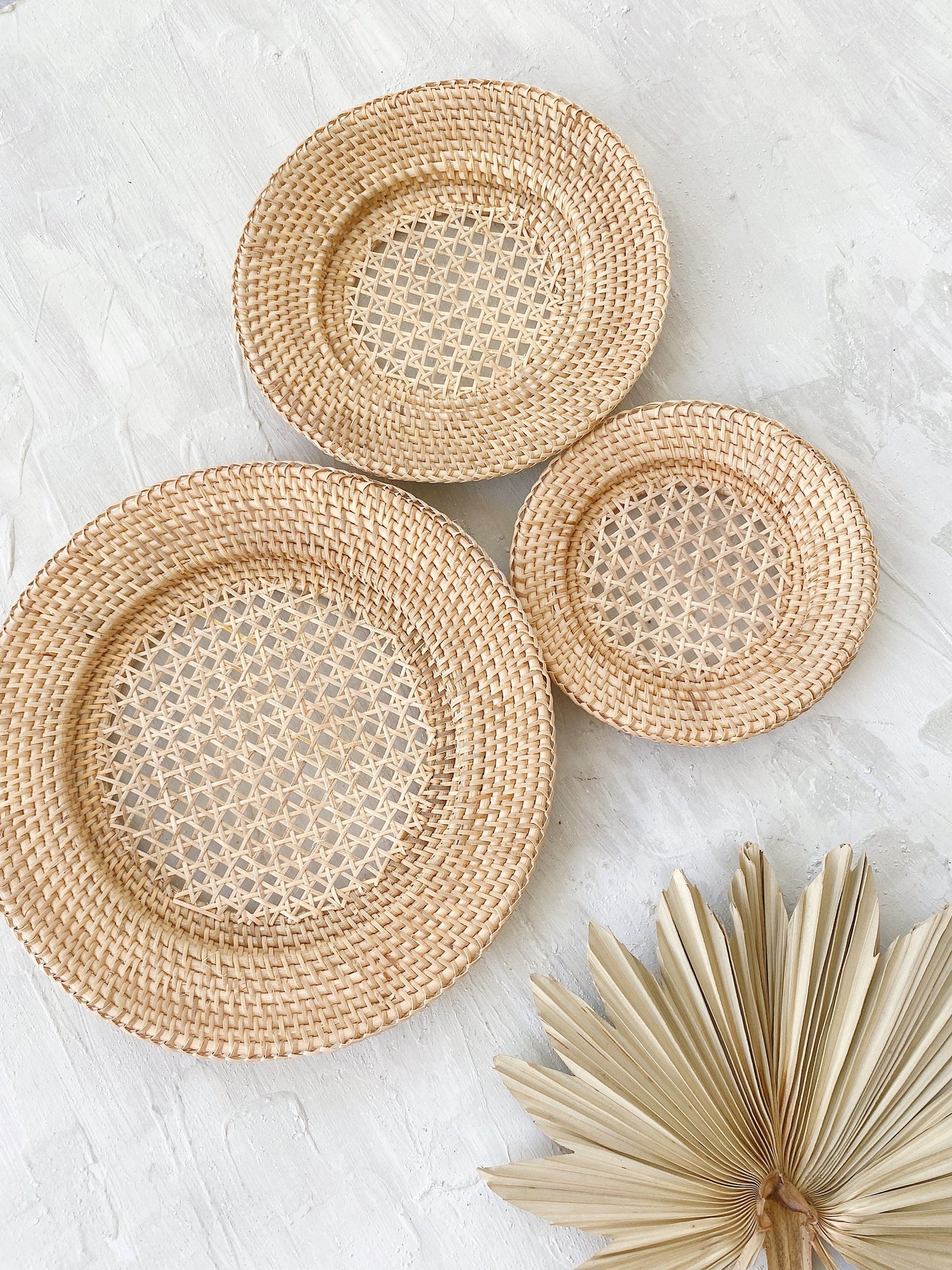 Set of 3 Rattan Plate Charger Wall Basket