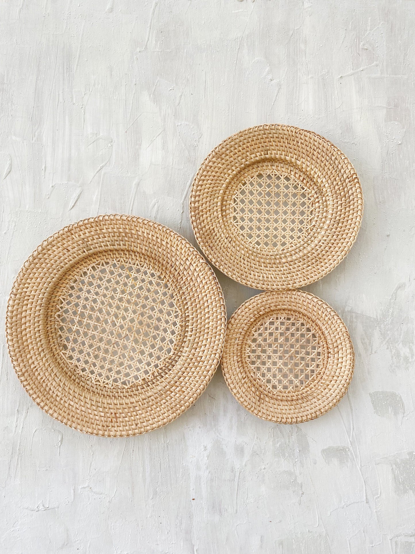 Set of 3 Rattan Plate Charger Wall Basket