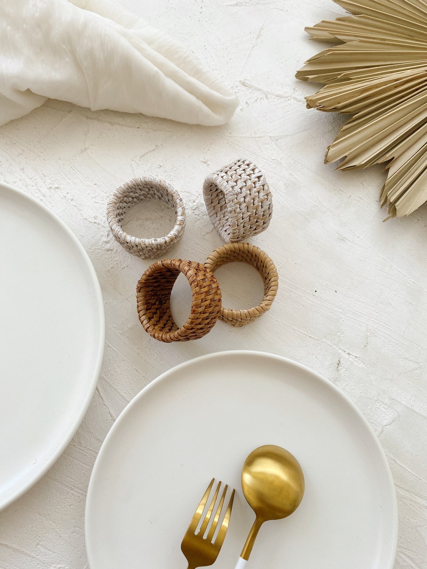 Set of Rattan Napkin Ring