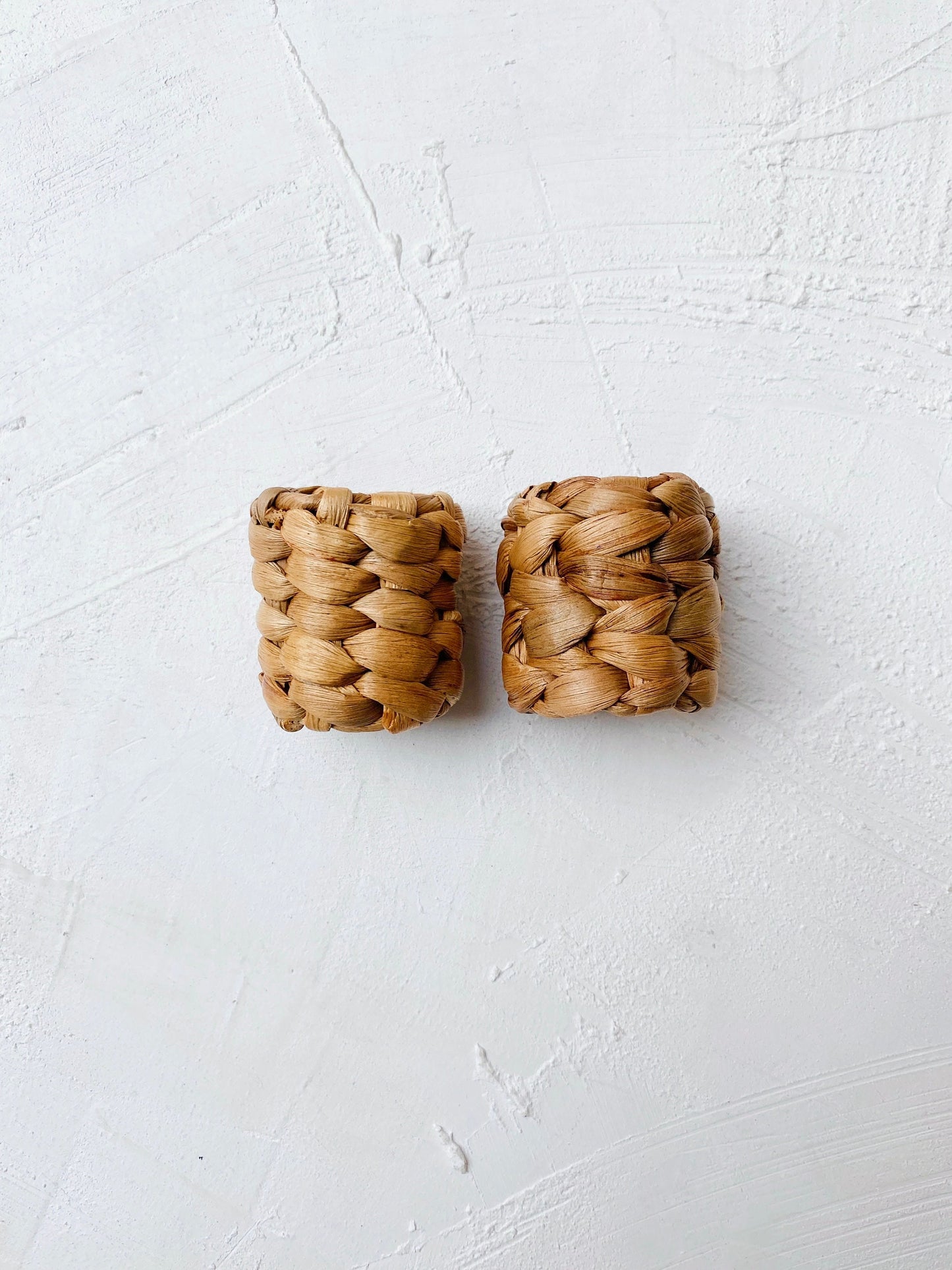 Set of Water Hyacinth Napkin Ring