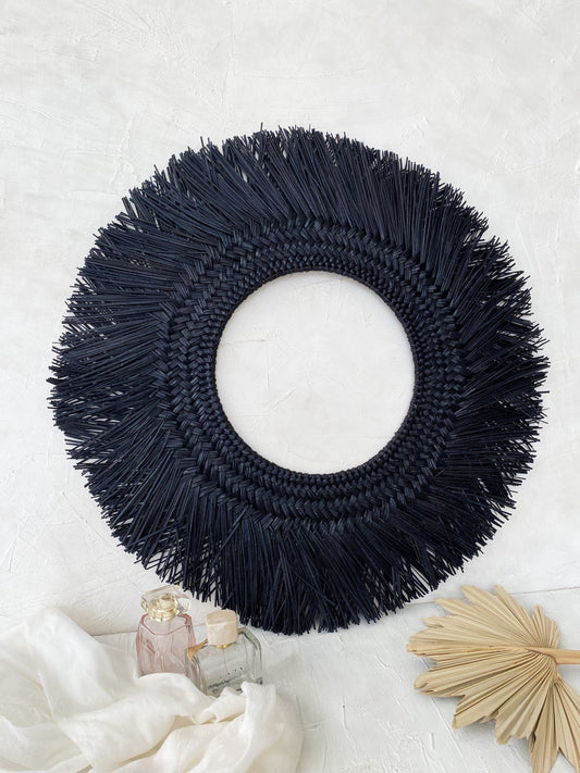 Mendong Black Big Round Wall Decor