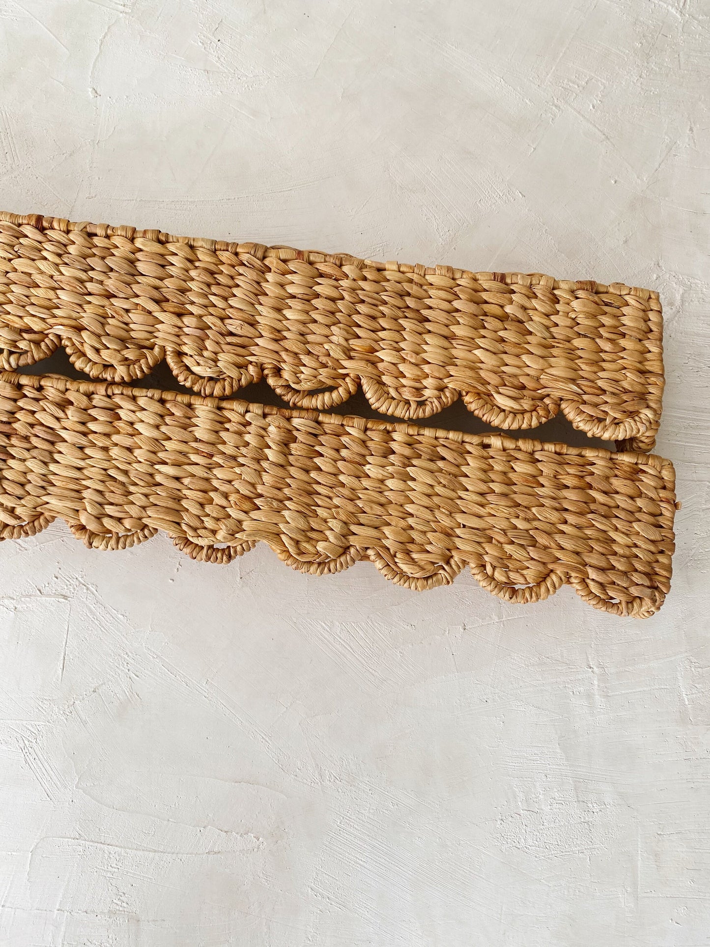 Scallop Water Hyacinth Window Pelmet