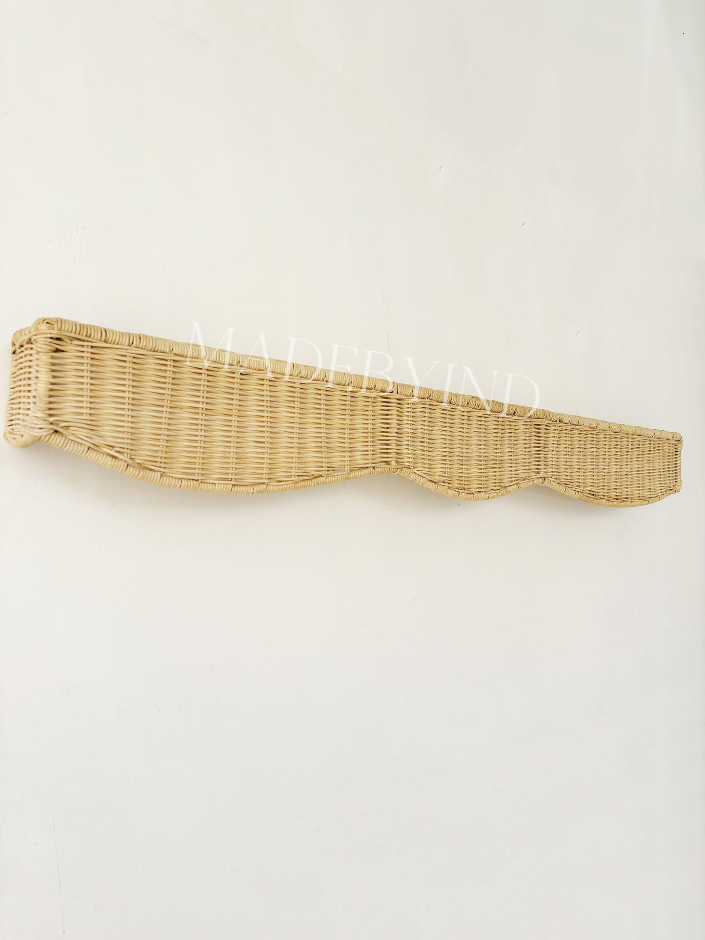 Classic Scalloped Rattan Pelmet