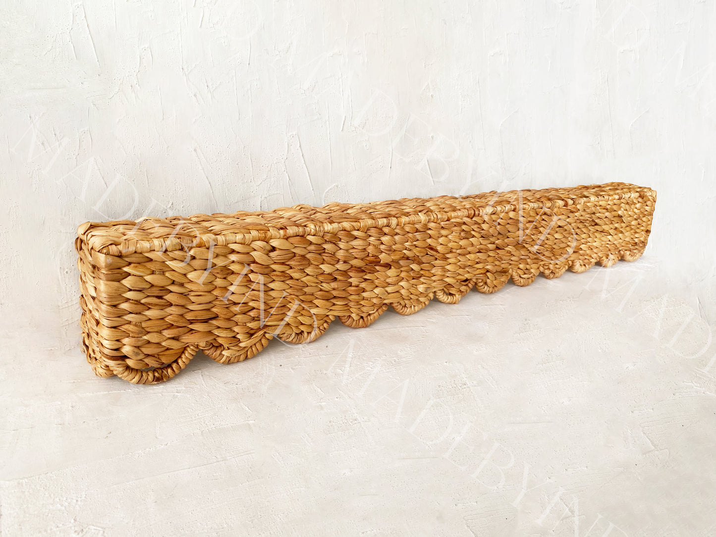 Scallop Water Hyacinth Window Pelmet