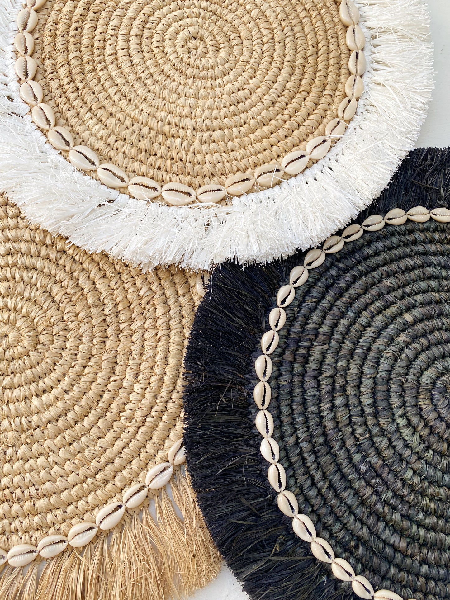 Raffia Shell White Fringe Placemats
