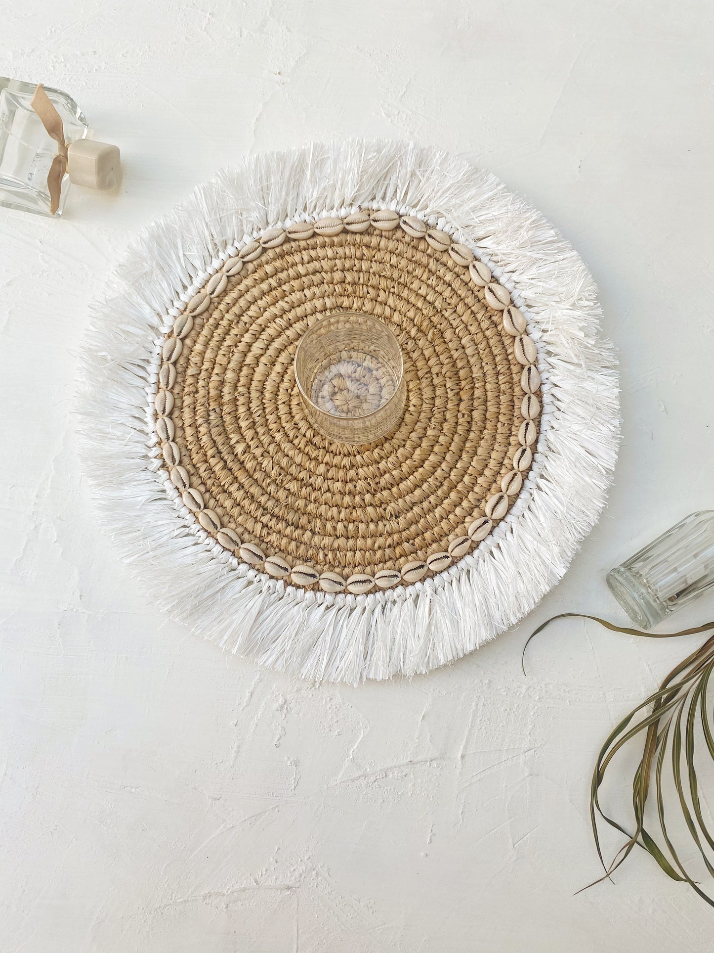 Raffia Shell White Fringe Placemats