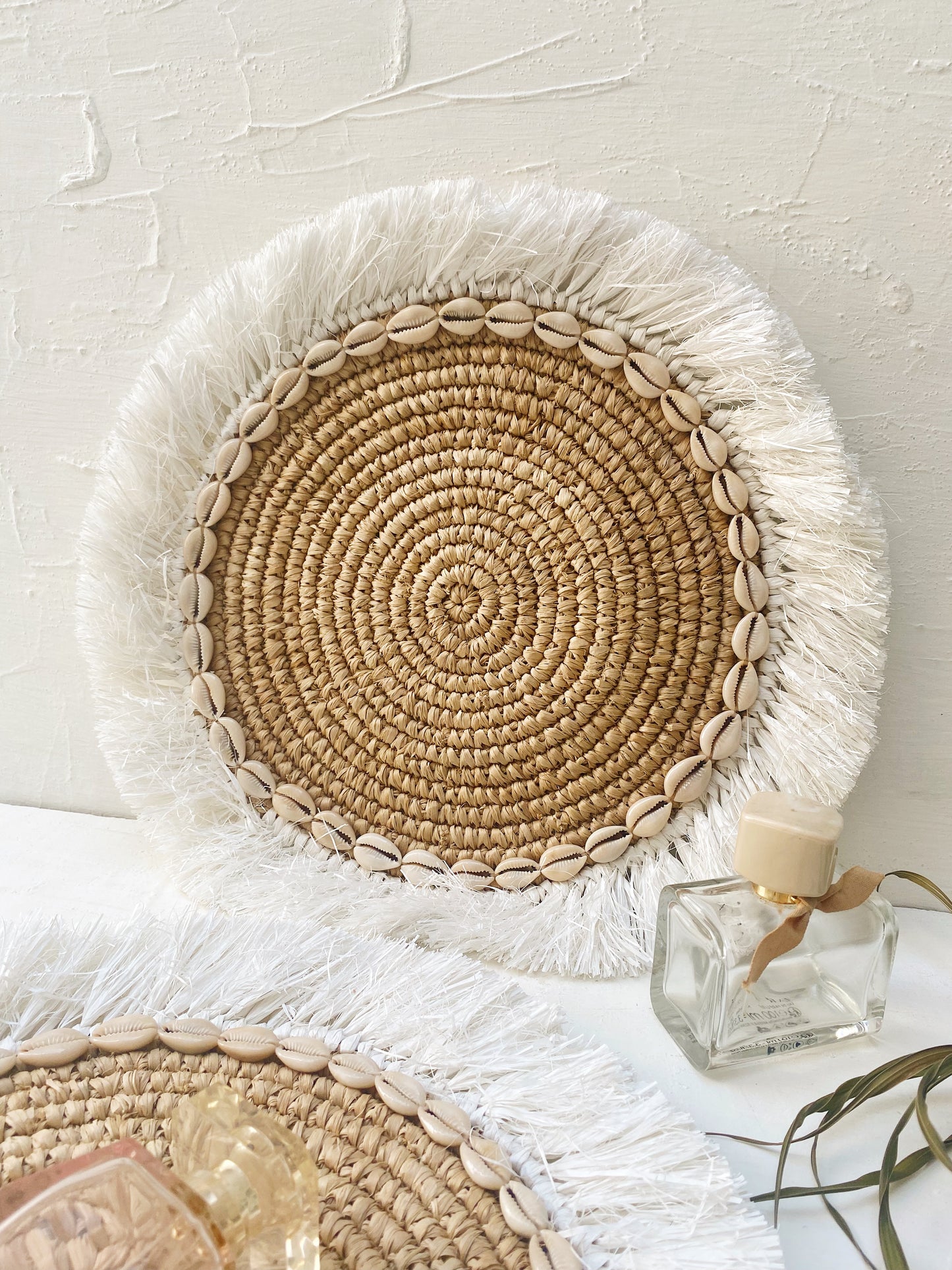 Raffia Shell White Fringe Placemats