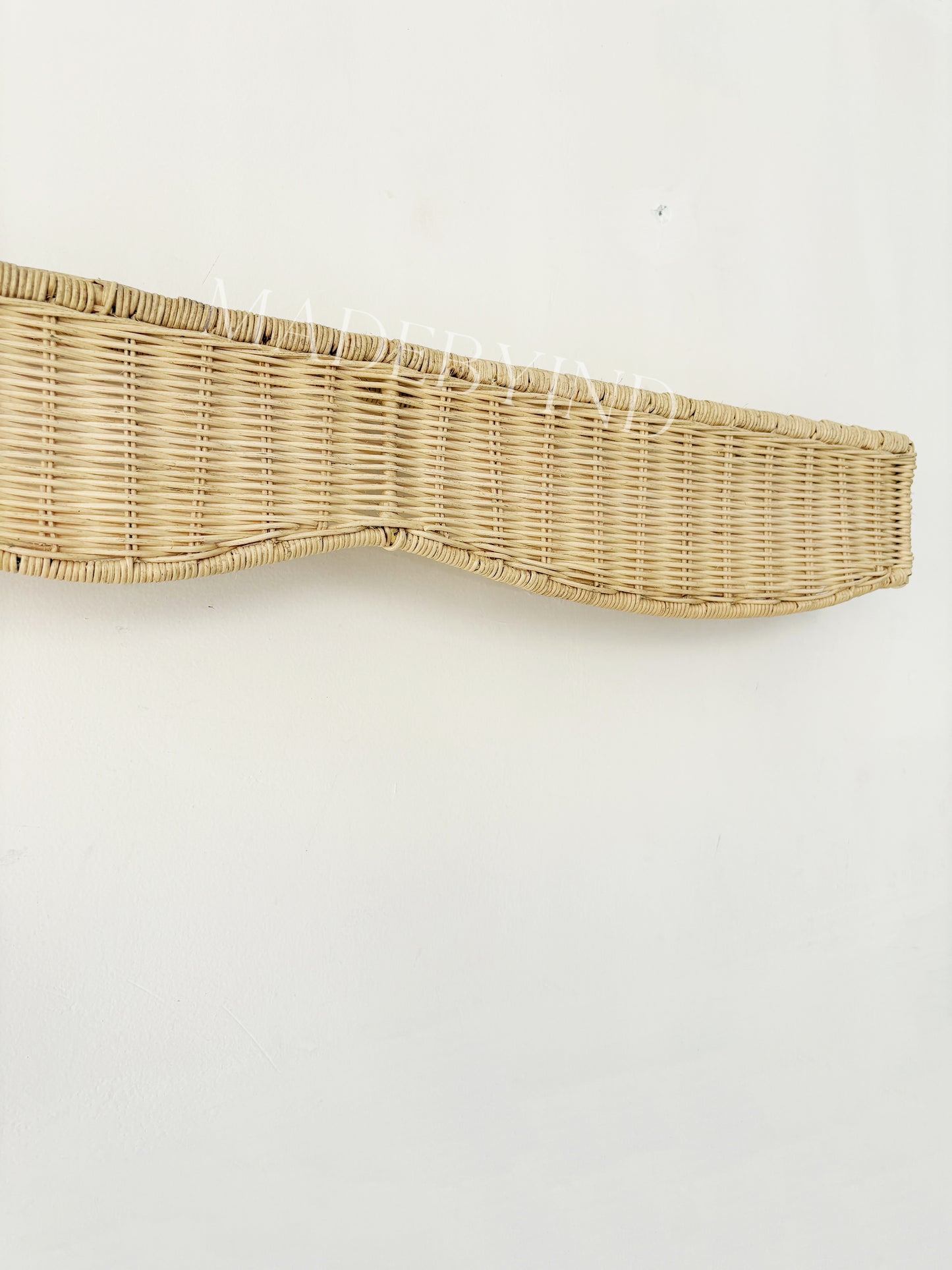 Classic Scalloped Rattan Pelmet