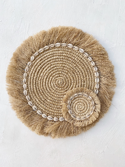 Set of Raffia Fringe Shell Coaster