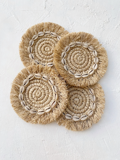 Set of Raffia Fringe Shell Coaster