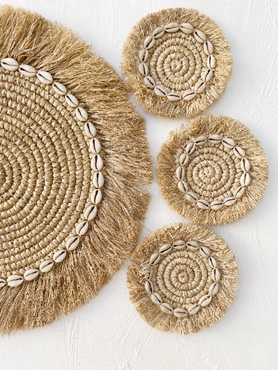 Set of Raffia Fringe Shell Coaster