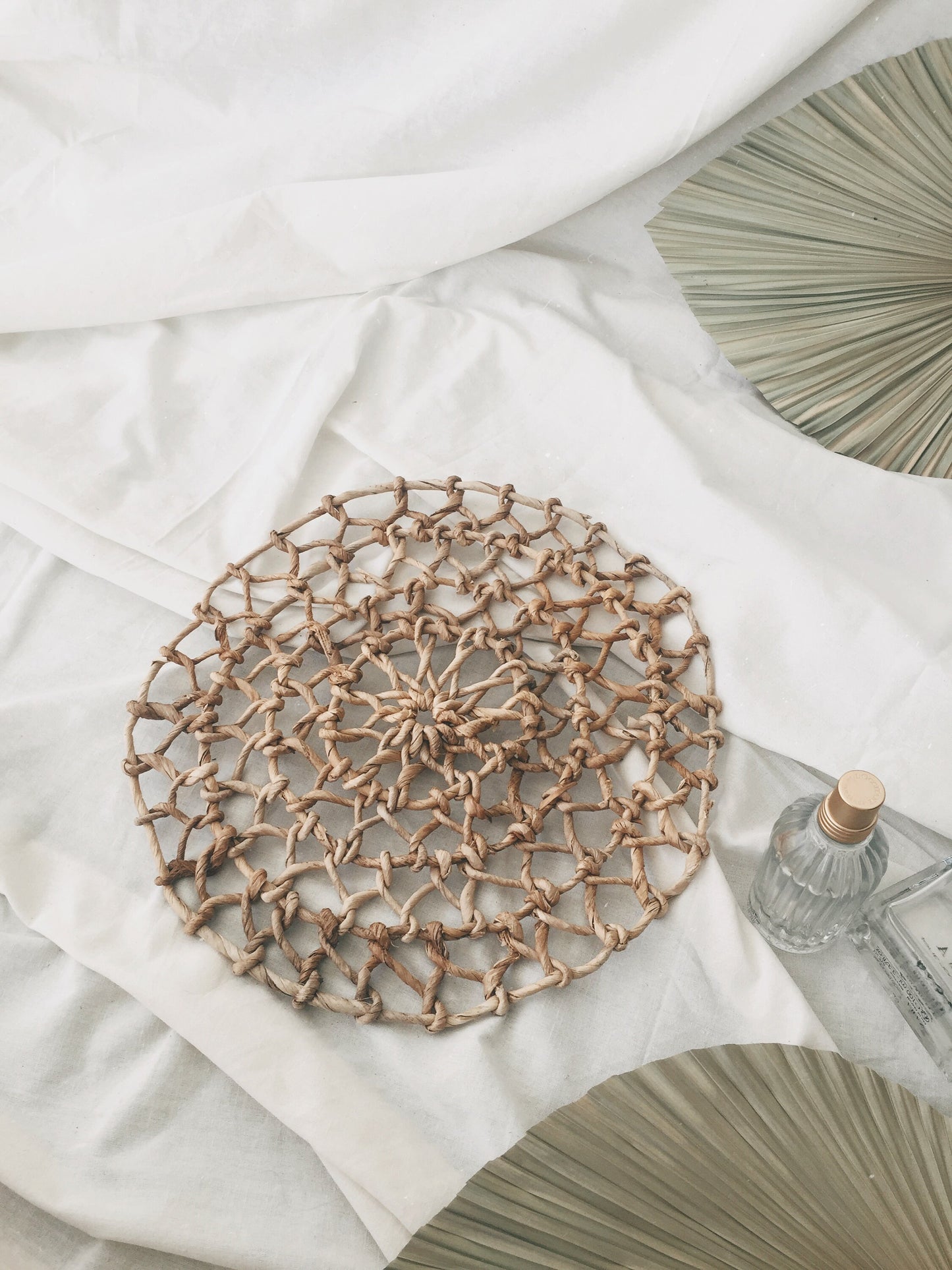 Round Net Hanging Wall Basket