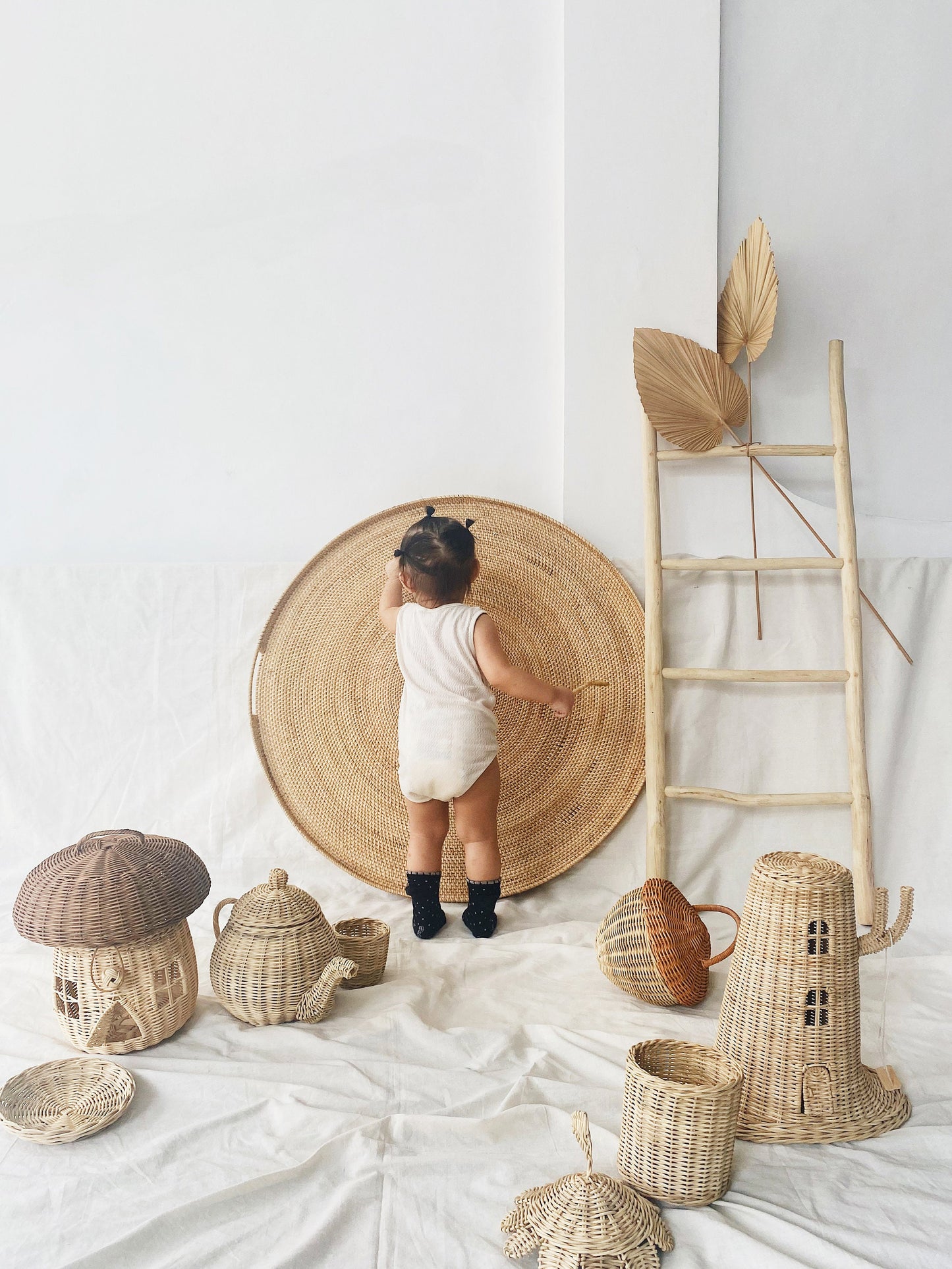 Big Round Rattan Wall Decoration