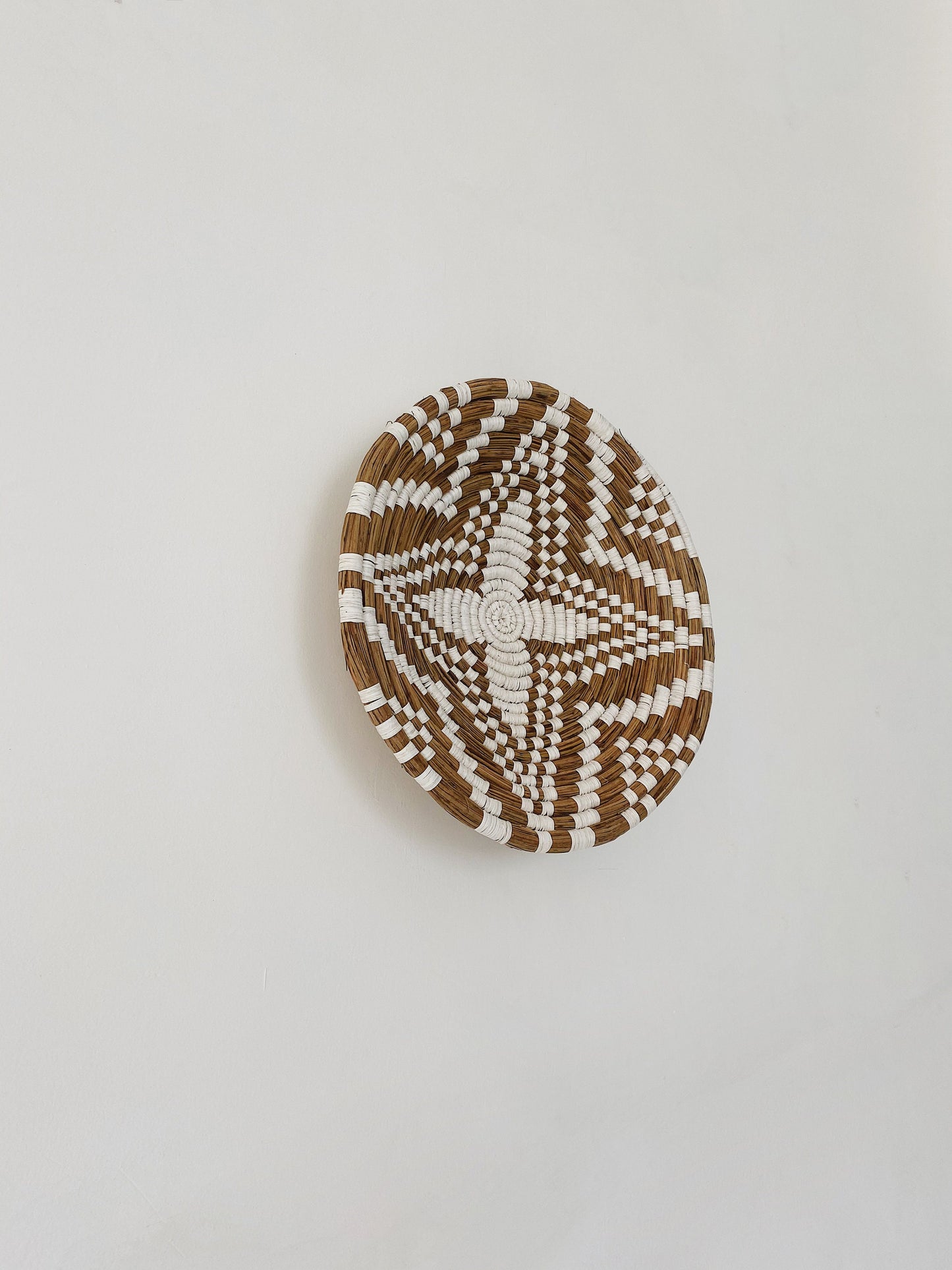 Mendong Star Wall Basket Decor