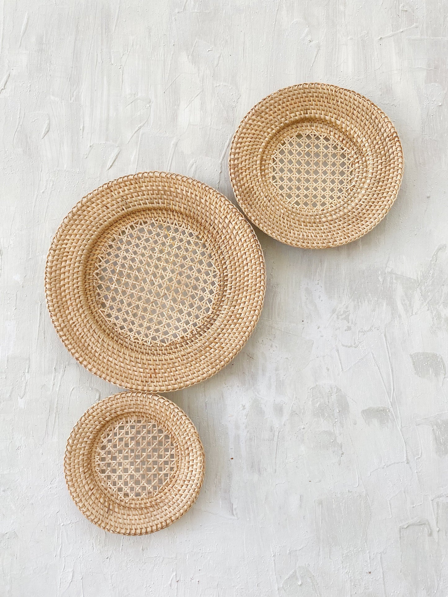 Set of 3 Rattan Plate Charger Wall Basket